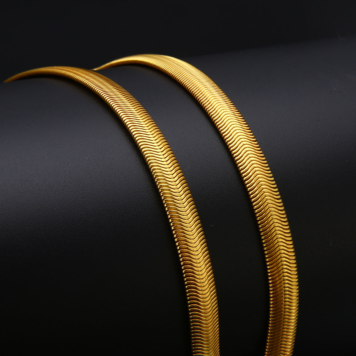 18K Gold Snake Bone Copper Chain Necklace – Stylish and Elegant